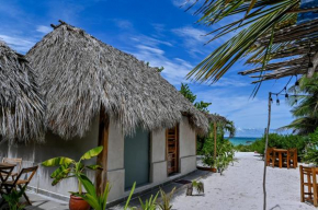 Casa Mate BeachFront Cabañas El Cuyo